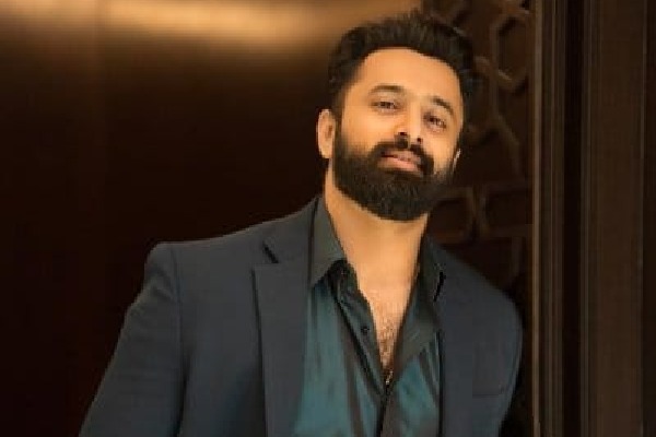 Actor Unni Mukundan's Instagram account hacked!