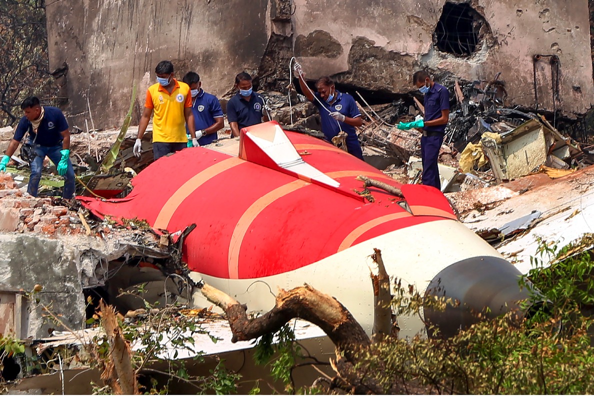 Air India crash: Both engines shut down after shift in fuel control switches; one pilot said he ‘didn’t do it’