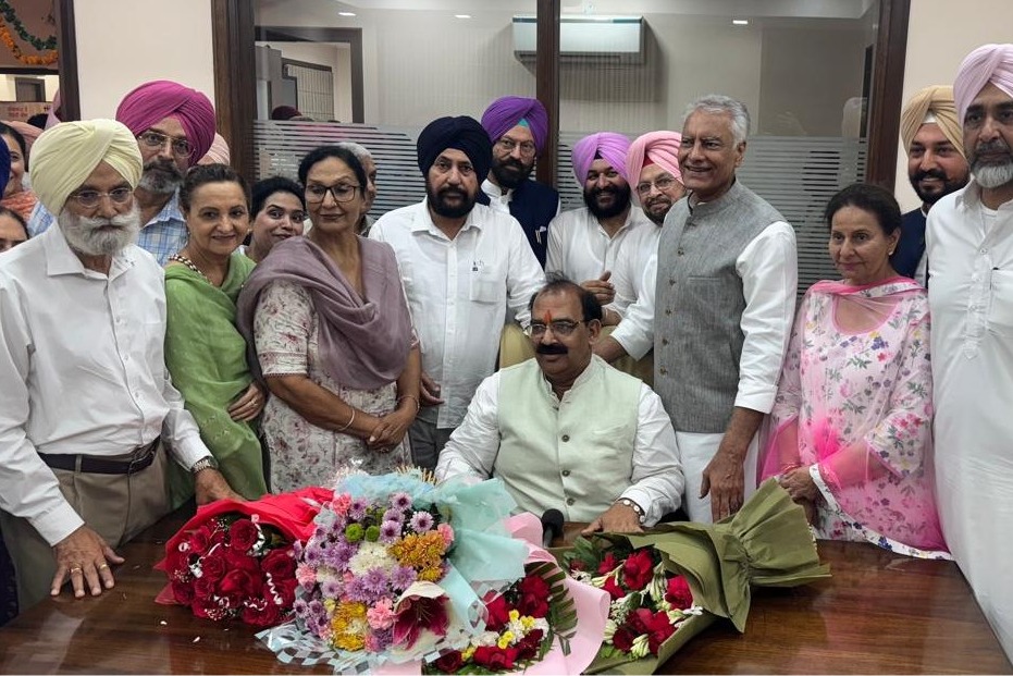 CM Mann running 'circus' instead of a government, says Punjab BJP working chief