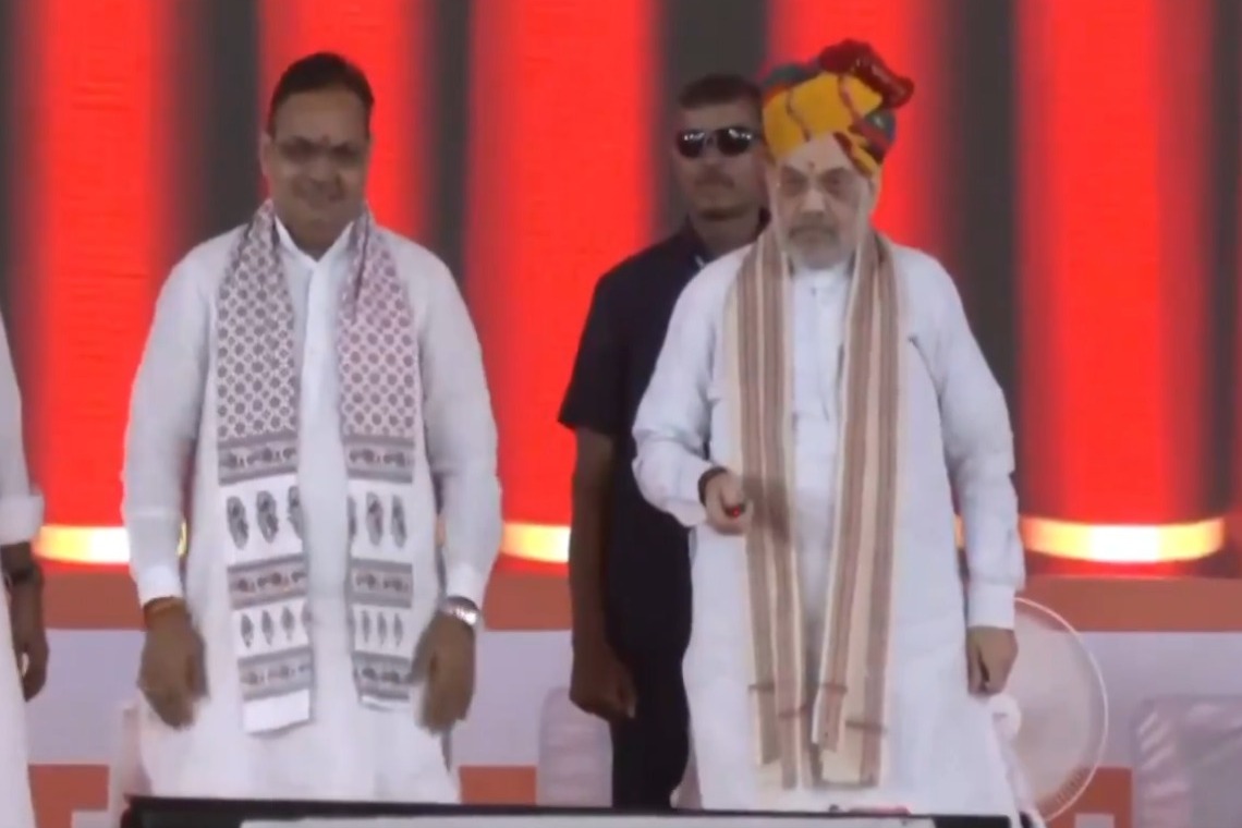 Rain in Jaipur: Amit Shah's helicopter fails to take off, reaches Dadiya by road