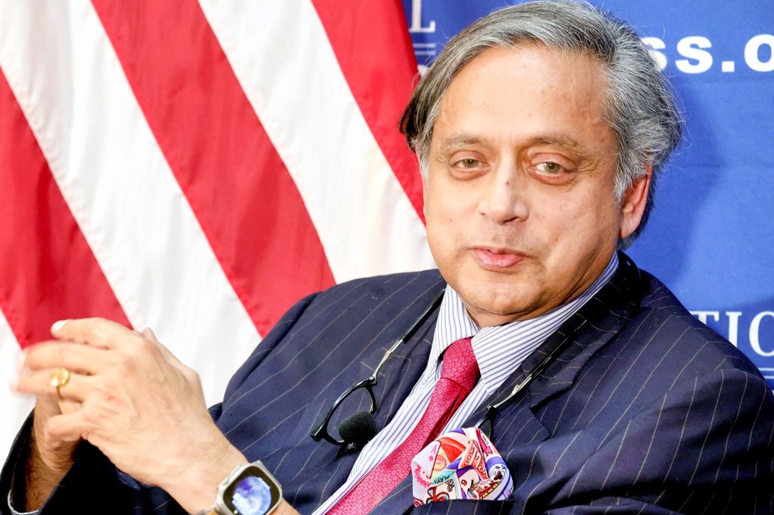 ‘Not with us’: Will not invite Tharoor to any party event in Kerala, says Muraleedharan