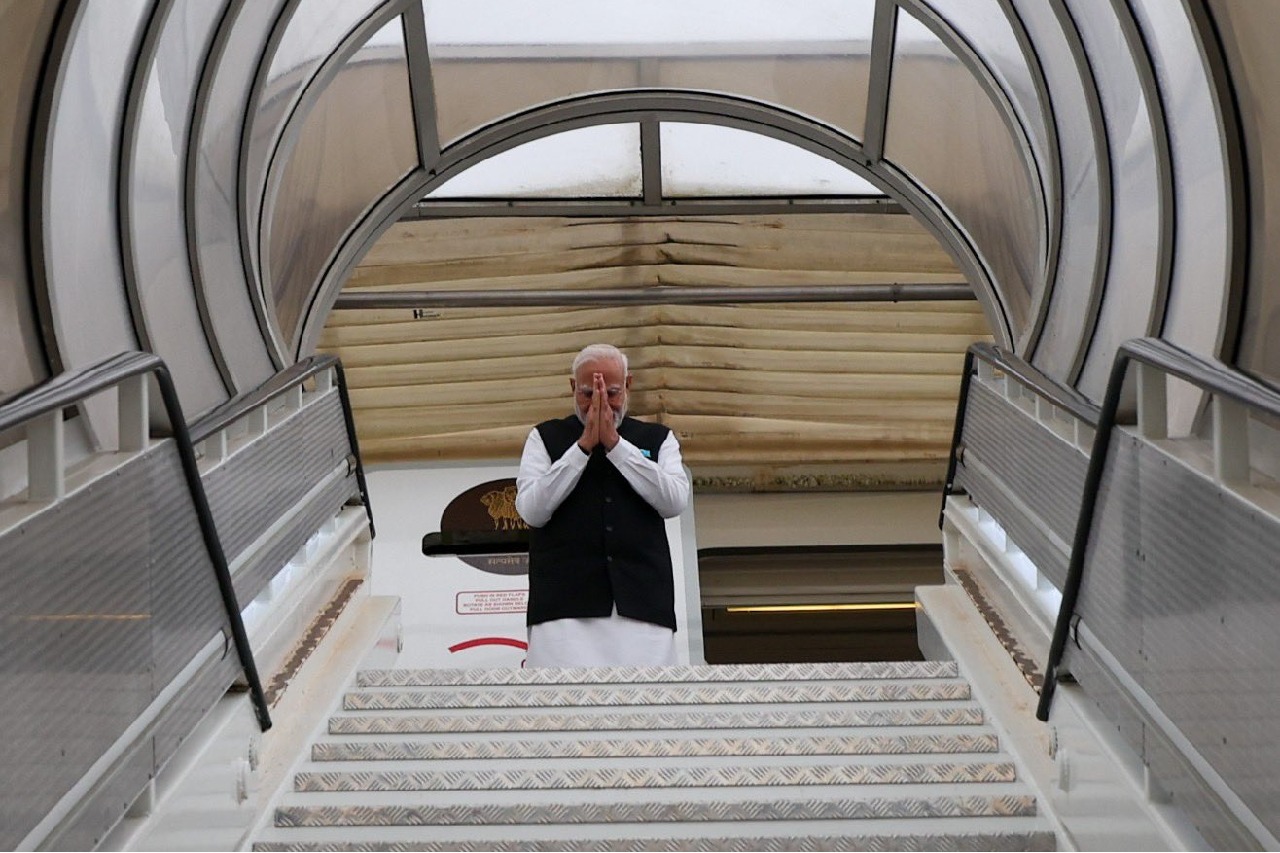 PM Modi concludes 'landmark' UK visit, departs for Maldives