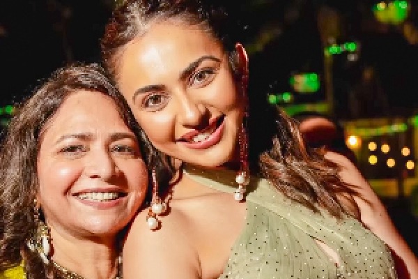 Rakul Preet Singh expresses deep love for her mother with heartfelt birthday tribute