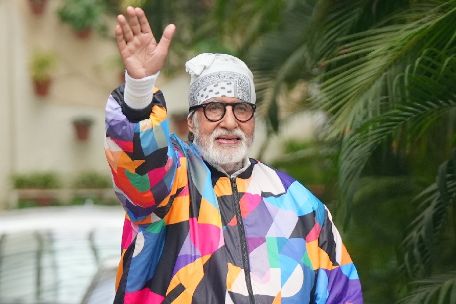 Big B shares picture of ‘preserved’ ‘Sholay’ ticket, reveals Rs. 20 was the price