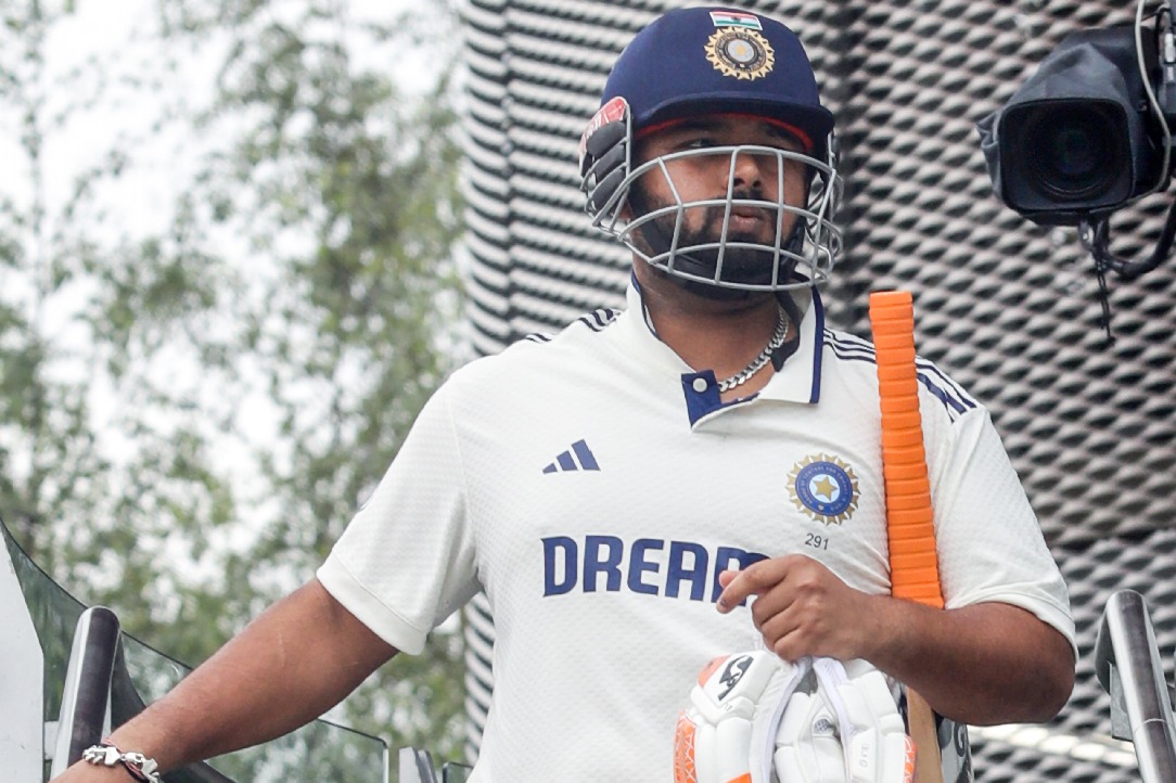 Pant's 'never giving up' mantra gets another powerful chapter in Manchester