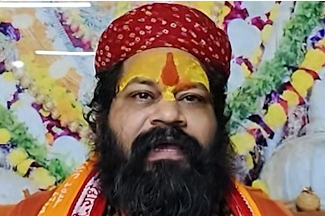 Hindu seers welcome Malegaon blast case verdict, demand apology from Congress