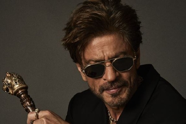 I&B Ministry confirms 1st National Award for SRK in ‘Jawan’, actor shares award with Vikrant Massey