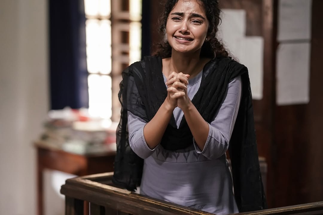 Did not expect to be welcomed with so much warmth and kindness, says actress Anupama Parameswaran