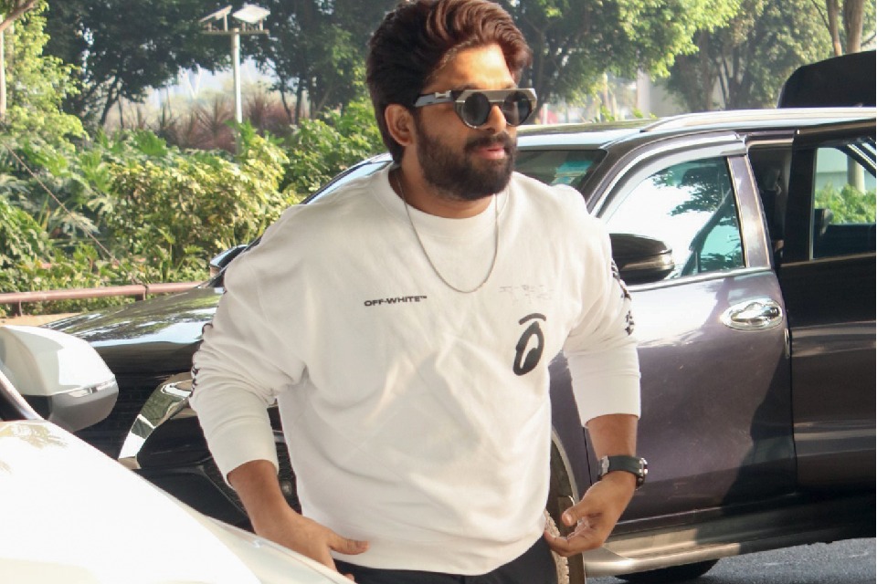 Allu Arjun sends heartfelt wishes to National Awards winners Shah Rukh Khan, Vikrant Massey & others