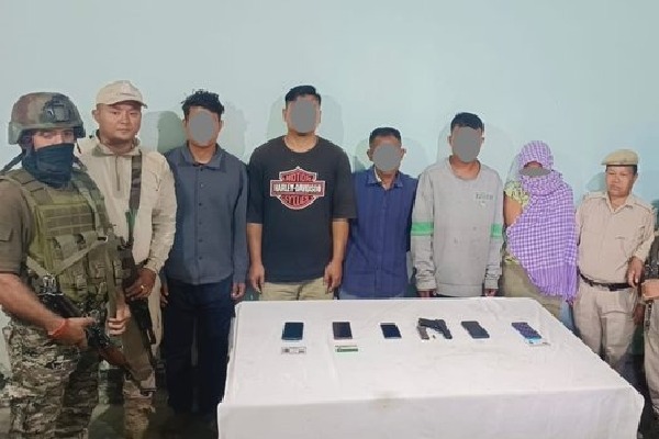 Ten militants of banned outfits arrested in three Manipur districts