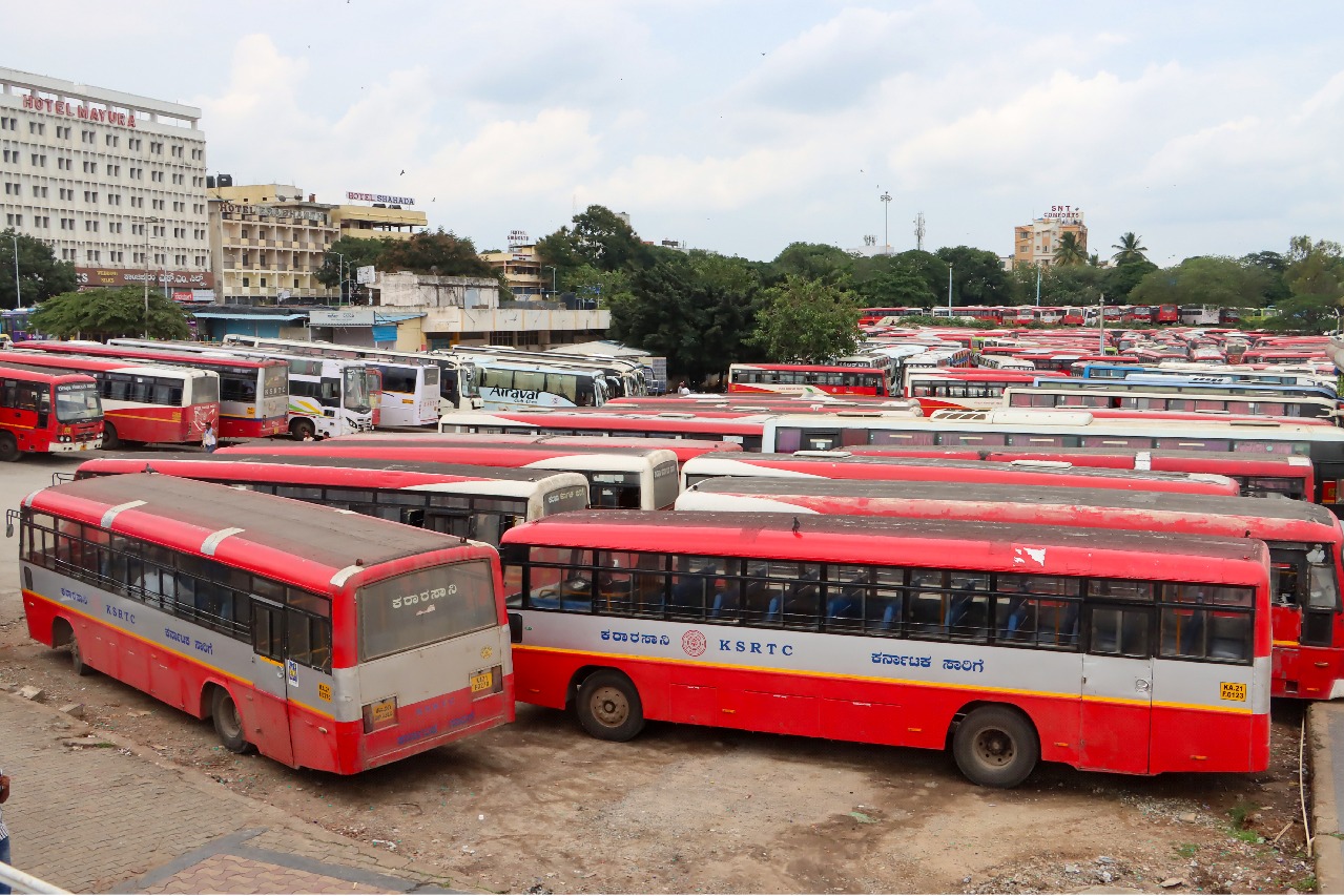 Indefinite bus strike called off as Karnataka HC warns RTC union of arrest, contempt action