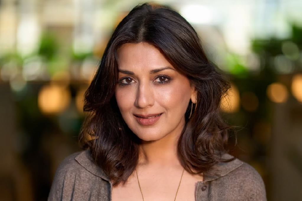 Sonali Bendre talks about the changing dynamics of relationships in the internet era