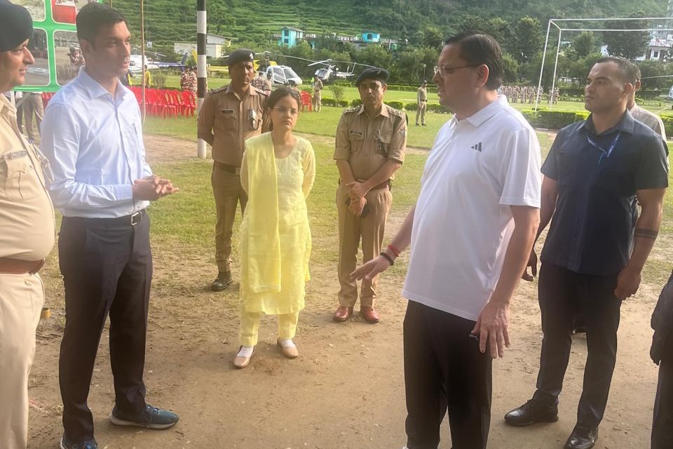 CM Dhami reviews relief and rescue operations in Uttarkashi, says efforts on to restore normal life