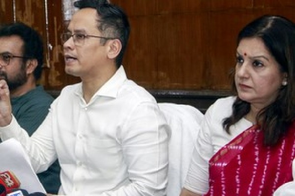 If EC has different facts, publish them: Cong, Shiv Sena (UBT) back LoP Gandhi’s allegations of voter fraud