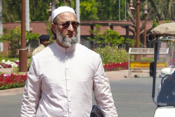 Owaisi hopes PM will not take advice from 'genocidaire' Netanyahu