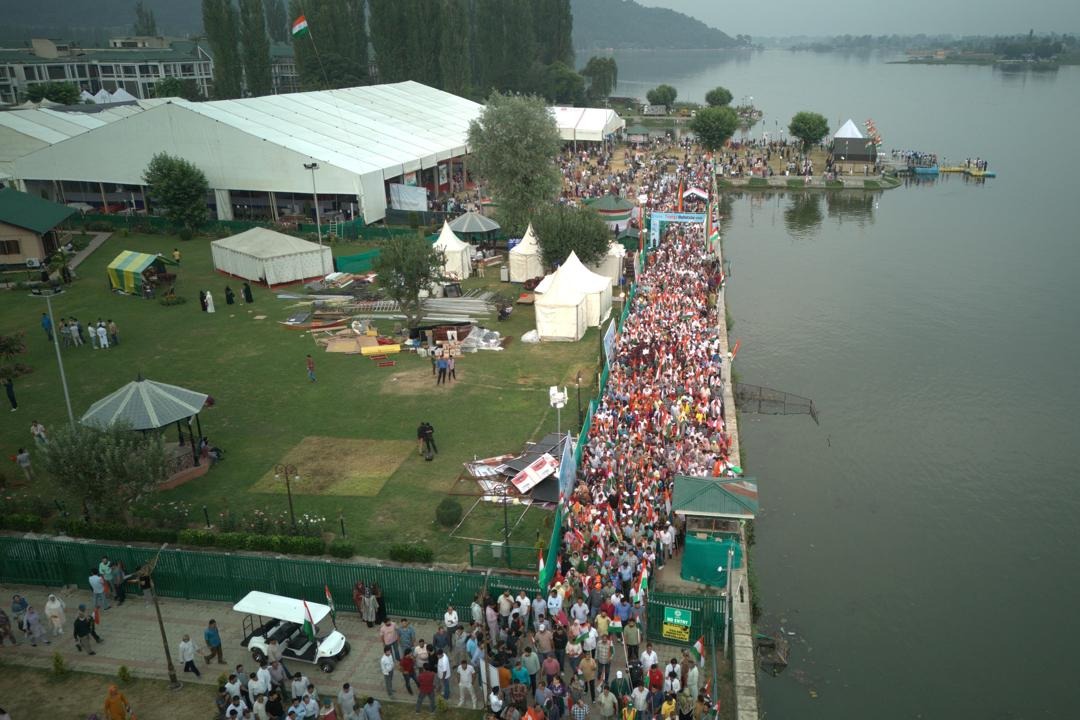 ‘Tiranga Rally’ in Srinagar celebrates unity, CM Omar Abdullah says Tricolour is our identity