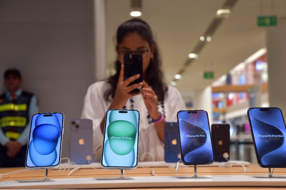 Apple ramps up India output as Foxconn begins iPhone 17 production at Bengaluru plant