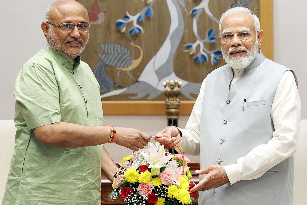 NDA Vice President-nominee Radhakrishnan expresses gratitude to PM Modi, Amit Shah, Fadnavis