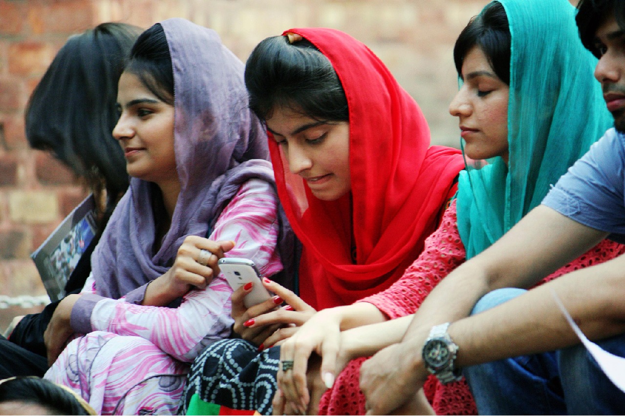 Internet outage hits Pakistan, disrupts businesses and financial services