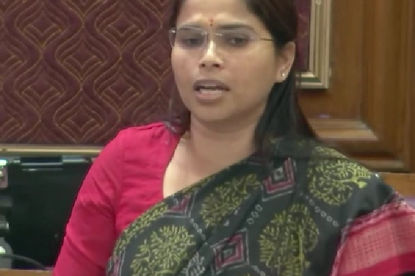 If I am killed, Akhilesh Yadav should be held responsible: Rebel MLA Pooja Pal