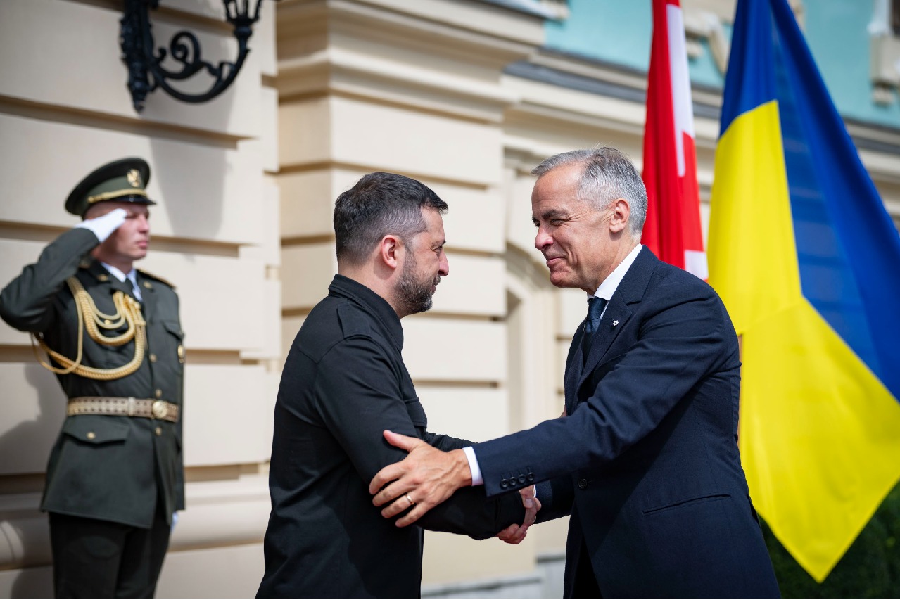 Ukrainian, Canadian leaders meet on defence, energy cooperation