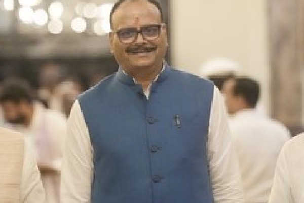 Buy only Swadeshi products this festive season: UP Dy CM Brajesh Pathak echoes PM Modi’s appeal