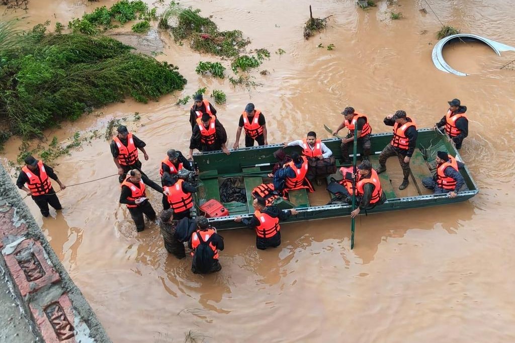 Mata Vaishno Devi landslide: 17 NDRF teams deployed to carry out rescue, relief Ops