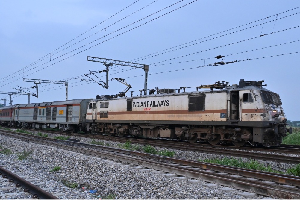 Train services between Hyderabad-Nizamabad remain disrupted