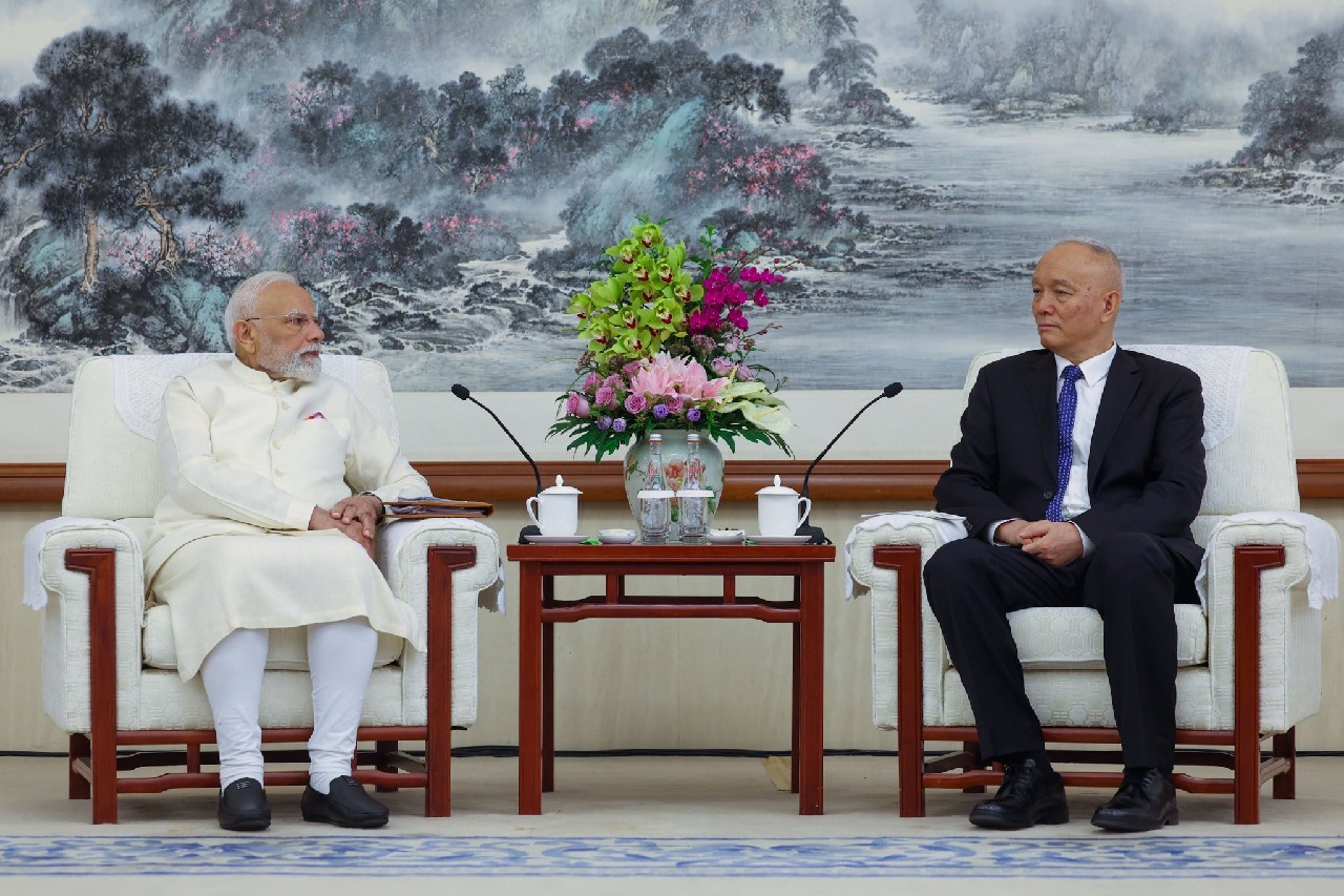 PM Modi meets Politburo Standing Committee member Cai Qi, discusses economic and political issues