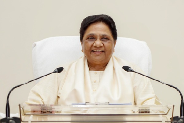 Mayawati's BSP gears up for Bihar elections, to contest solo