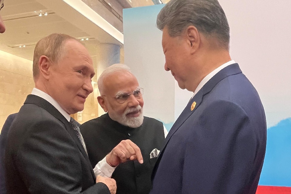 PM Modi, Xi Jinping and Putin share light moment at SCO Summit in Tianjin