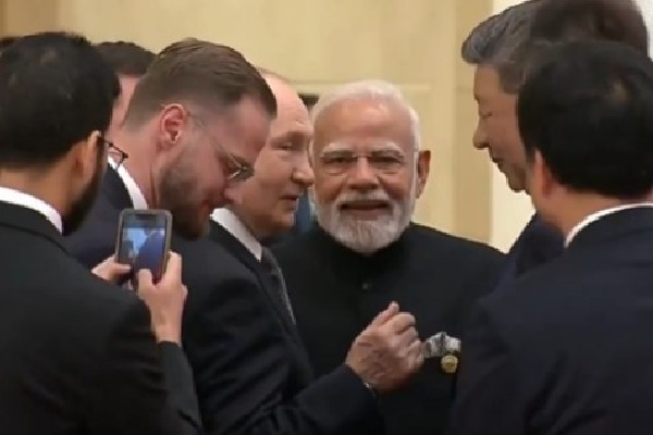Russia shares 'video of the day’ as PM Modi, Putin, Xi Jinping share warm moment at SCO Summit