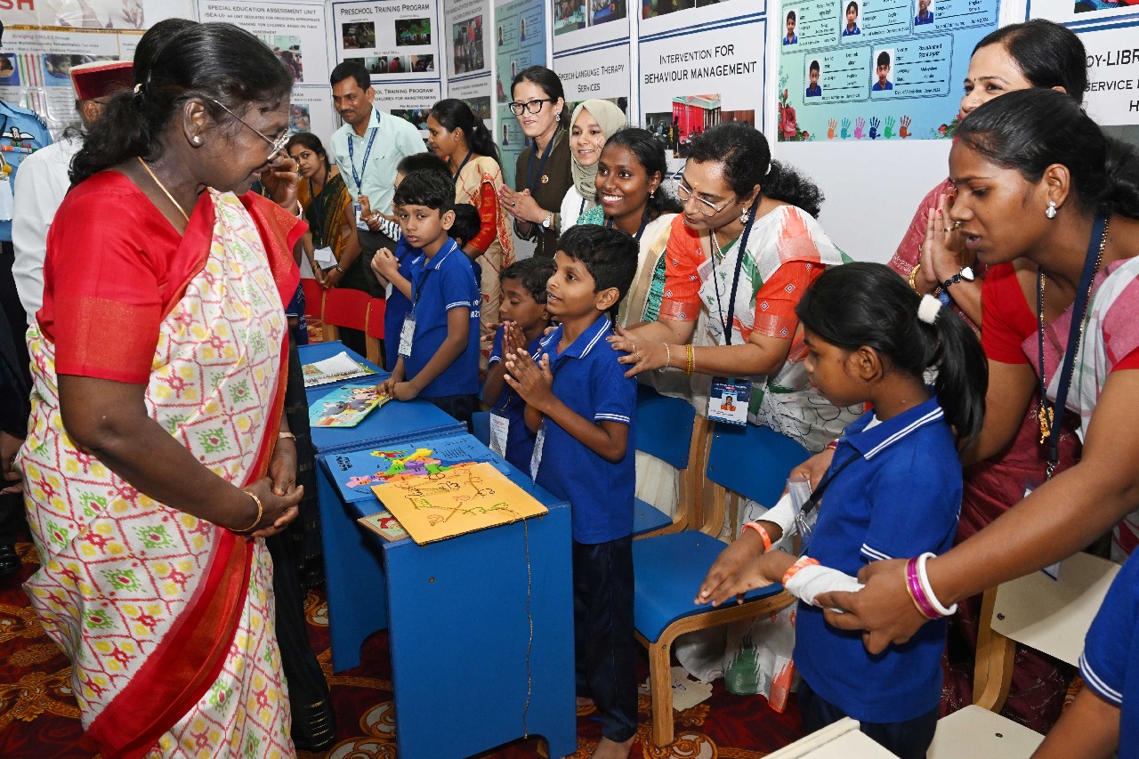 Need to become self-reliant in manufacturing tech for speech and hearing: President Murmu