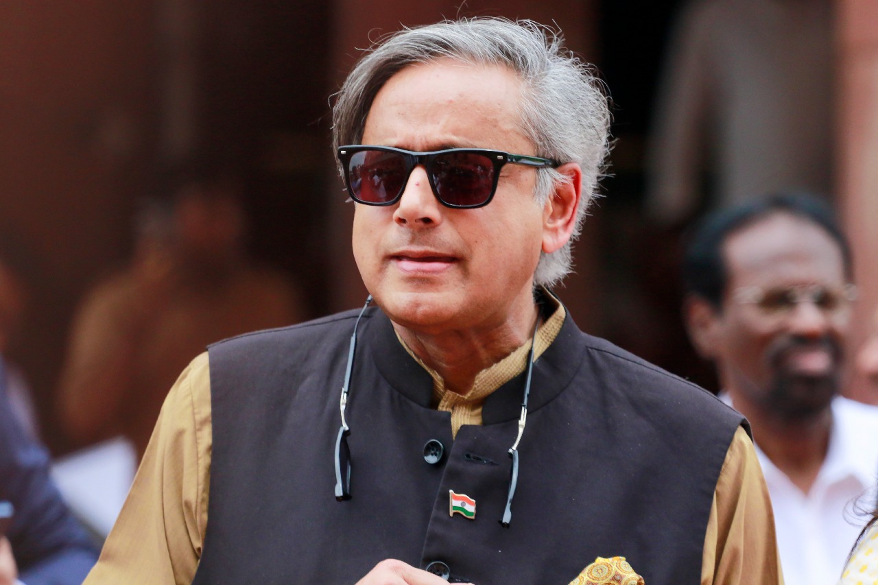 Shashi Tharoor backs India-China talks, calls for balanced diplomacy