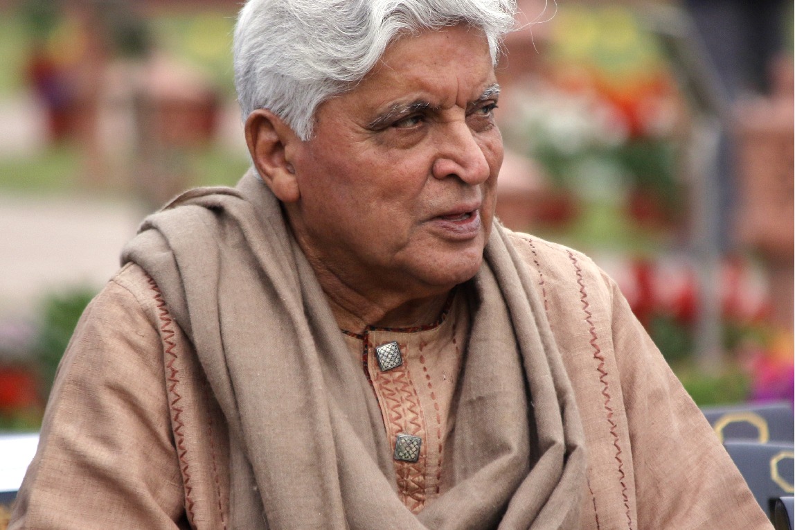 Javed Akhtar speaks about lingering pain of not getting to collaborate with Mohammed Rafi