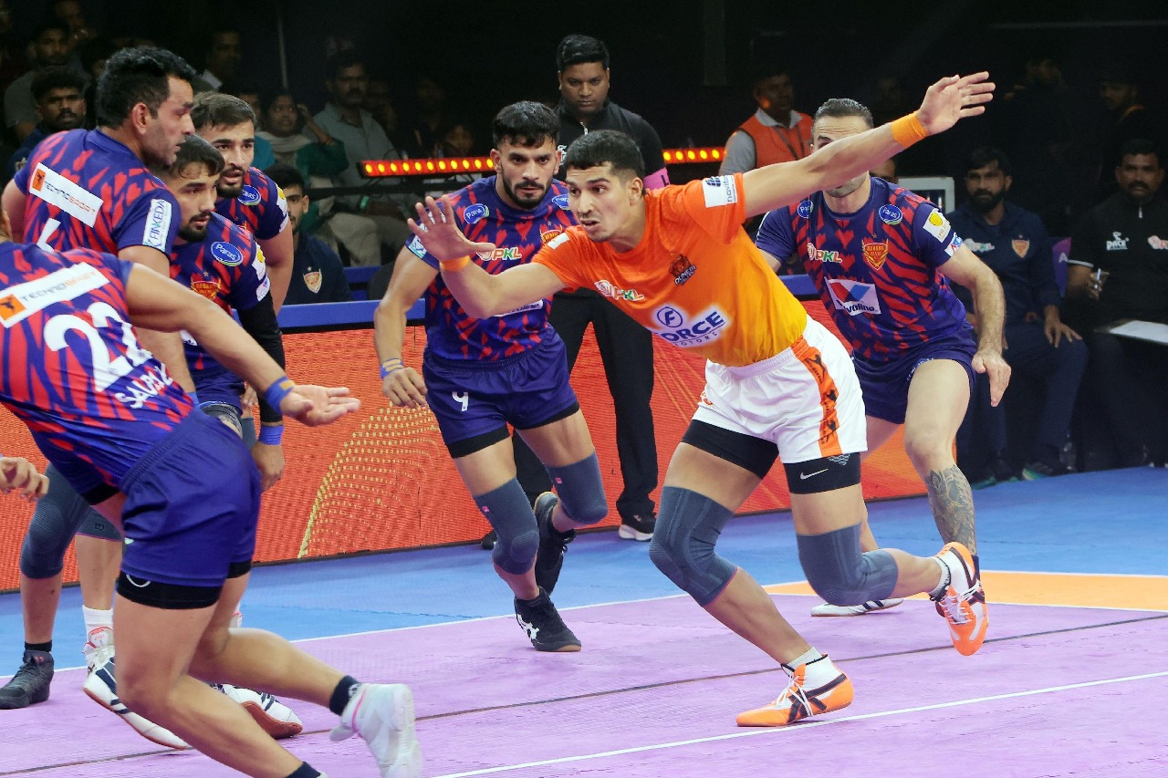 PKL 12: Anshu Malik scripts golden raid history to seal victory for Dabang Delhi