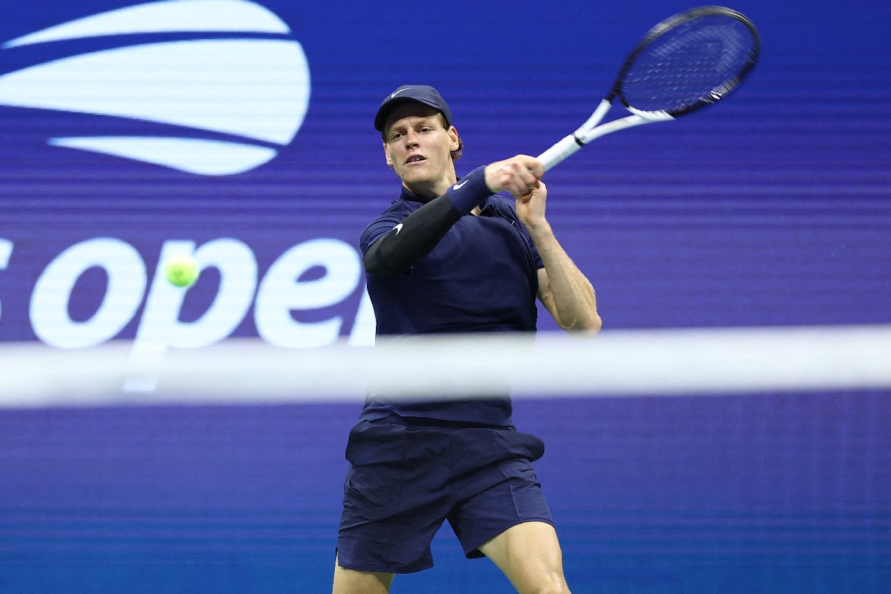 US Open: Sinner outclasses Auger-Aliassime to set up title showdown with Alcaraz