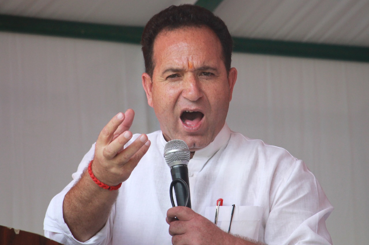 J&K LoP accuses NC of instigating national emblem defacing at Hazratbal shrine