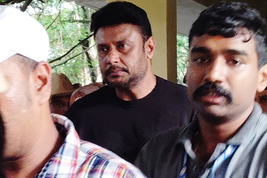 'Give me drop of poison, suffering immensely': Jailed actor Darshan in court