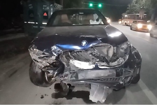 Senior Finance Ministry official killed, wife injured after BMW hits motorcycle in Delhi
