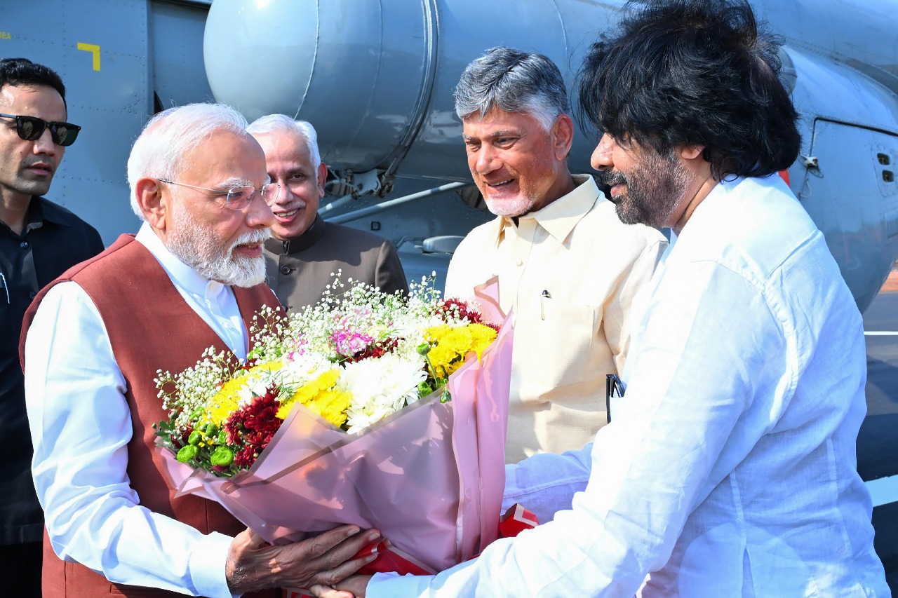 'Fortunate to have right leader at right time', Chandrababu Naidu, Pawan Kalyan greet PM Modi on birthday