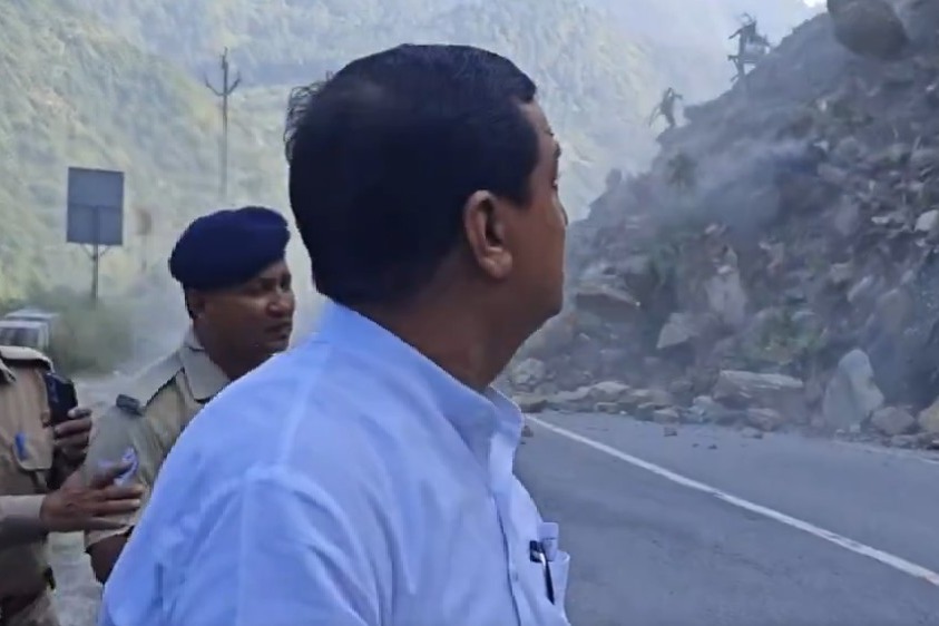 Uttarakhand MP Anil Baluni narrowly escapes landslide on Badrinath Highway