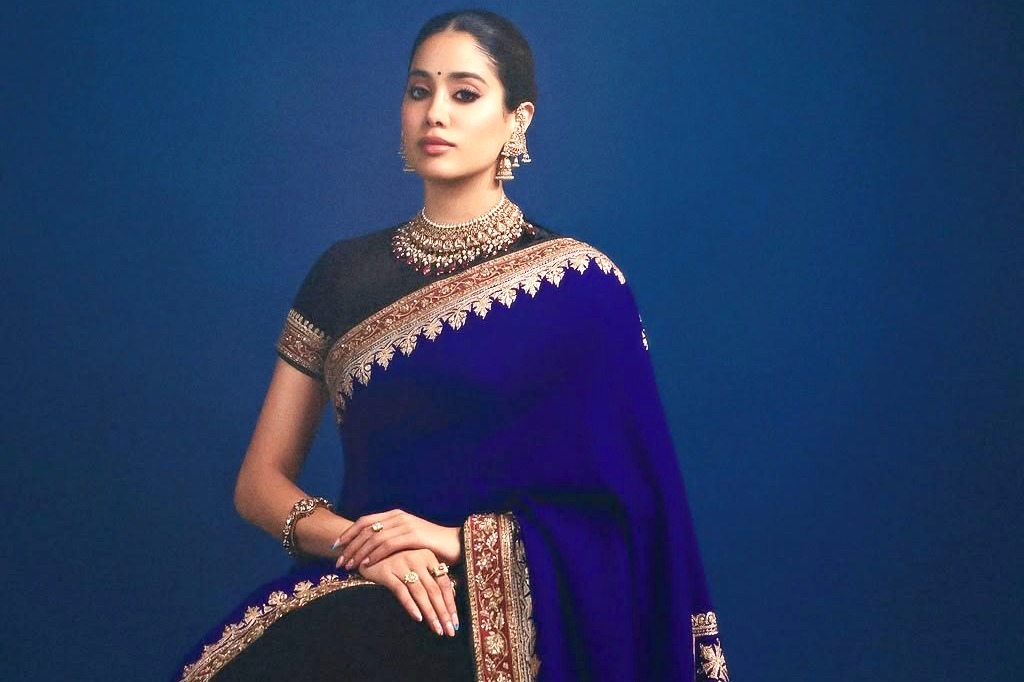 Manish Malhotra reveals story behind Sridevi’s saree worn by Janhvi Kapoor at 'Homebound' premiere