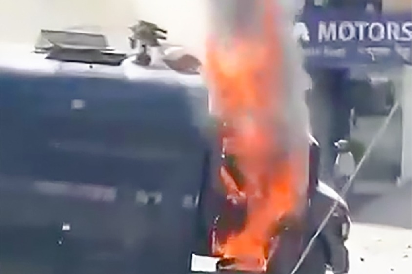 Four killed, 70 injured in violent clashes with security forces; DM imposes restrictions in Leh (Ld)