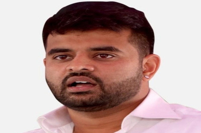 K'taka HC junks plea to transfer Prajwal Revanna's obscene CD, rape case from MP-MLA court