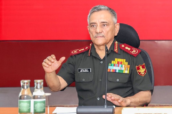 Centre extends CDS Gen Anil Chauhan’s tenure till May 2026