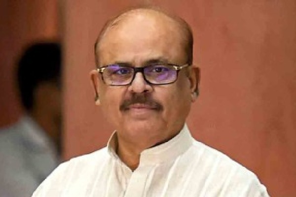 ‘Matter of great concern, enhance his security’: Tariq Anwar on death threat to Rahul Gandhi