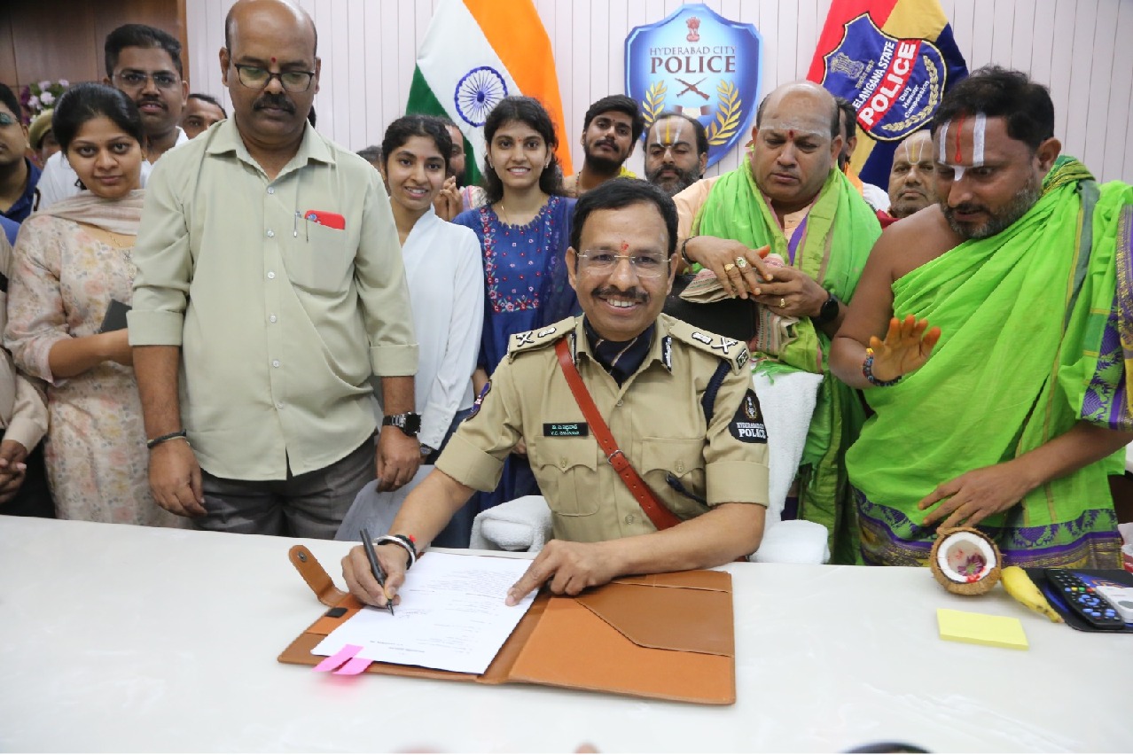 Tackling cybercrimes to be priority of Hyderabad's new Police Commissioner Sajjanar