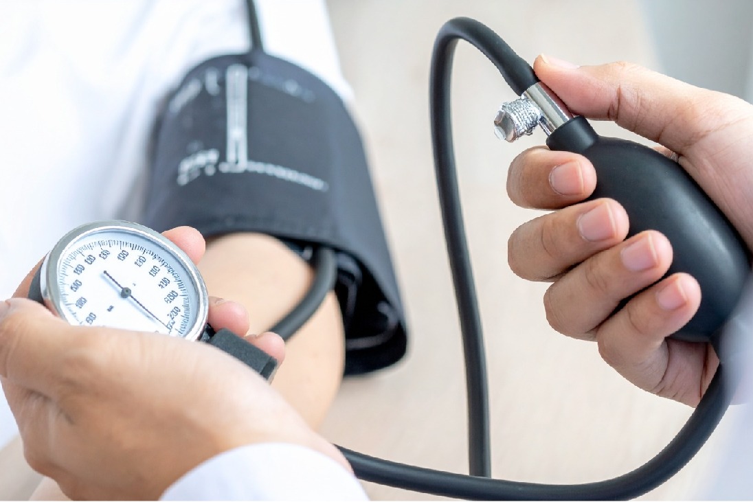 99 pc patients had at least one major risk factor before first heart attack or stroke