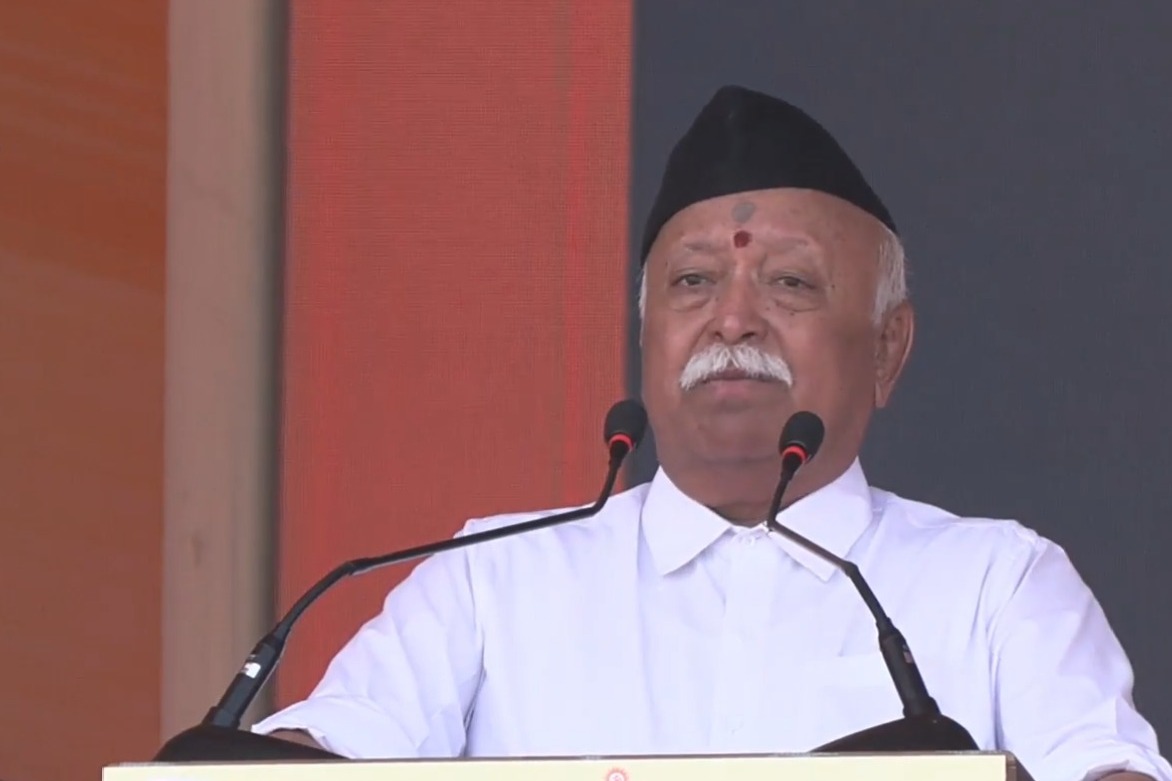 No country can survive in isolation: RSS chief